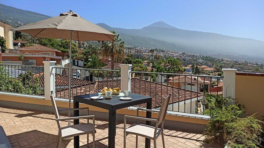 Fotos Ferienhaus Teneriffa Norden Casa Luz de Luna Terrasse mit Teideblick und Meerblick